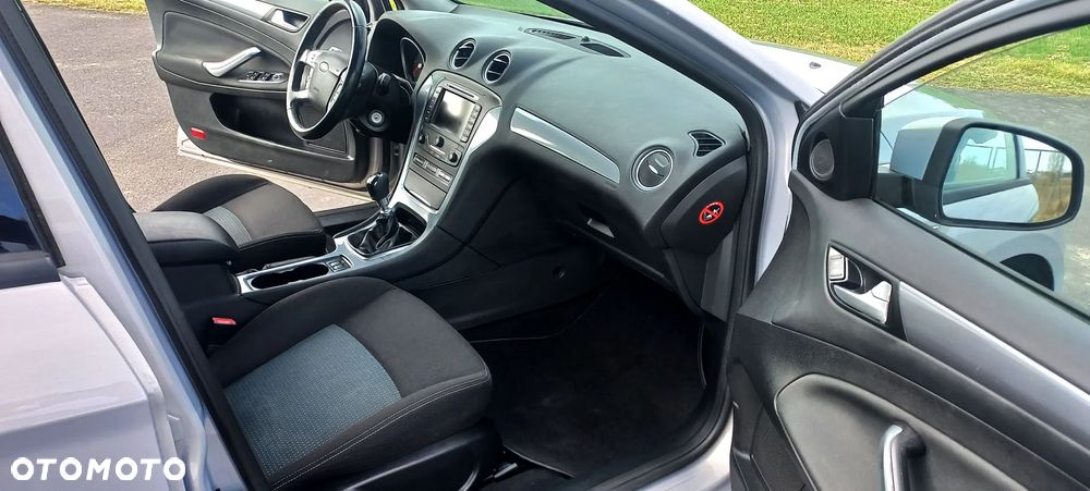 Ford Mondeo 2.0 TDCi Ghia X - 6