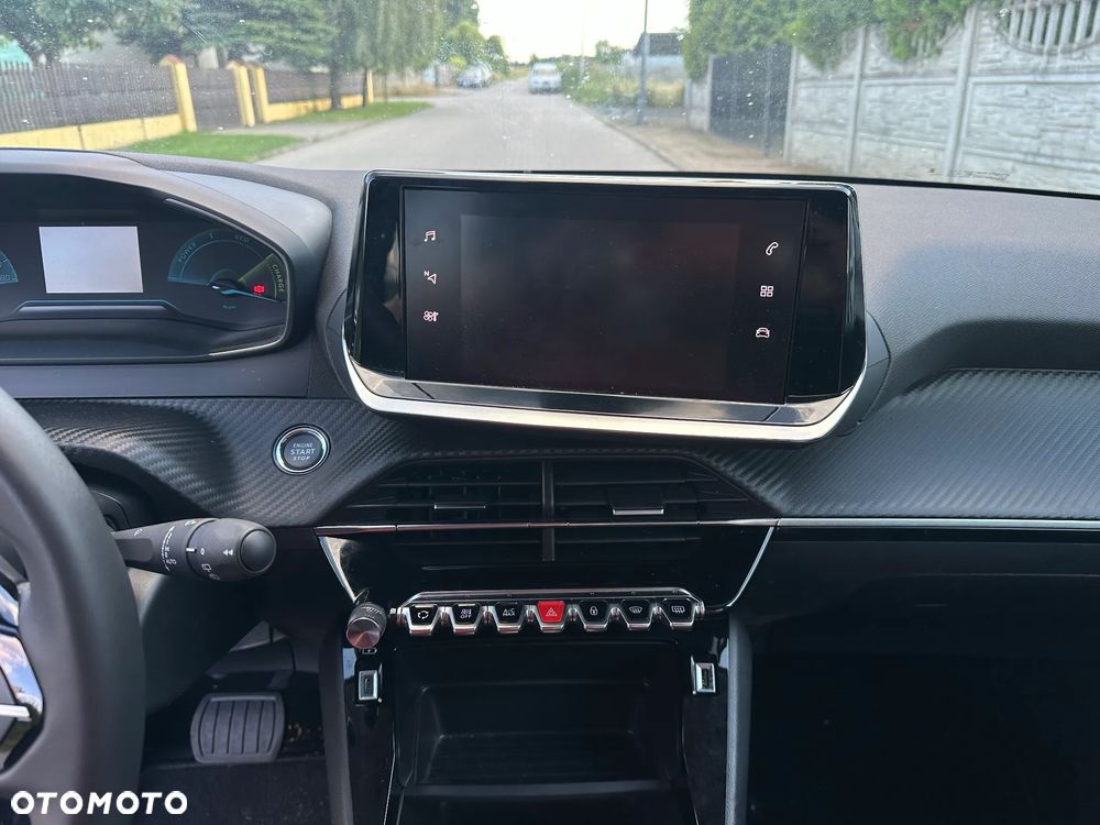 Peugeot 208 Elektromotor 136 E-Style - 13