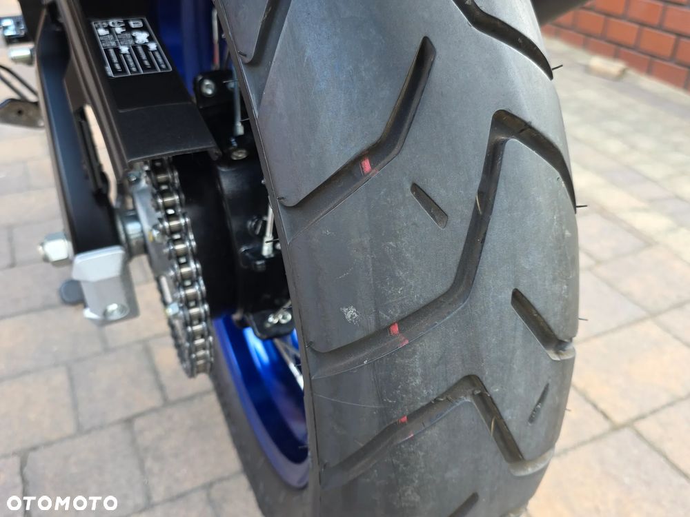 Suzuki V-STROM - 26