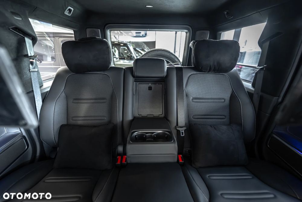 Mercedes-Benz Klasa G 450 d 9G-TRONIC - 35