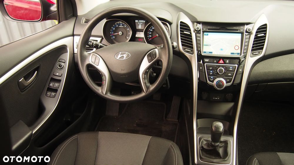 Hyundai i30 1.4 Passion - 6
