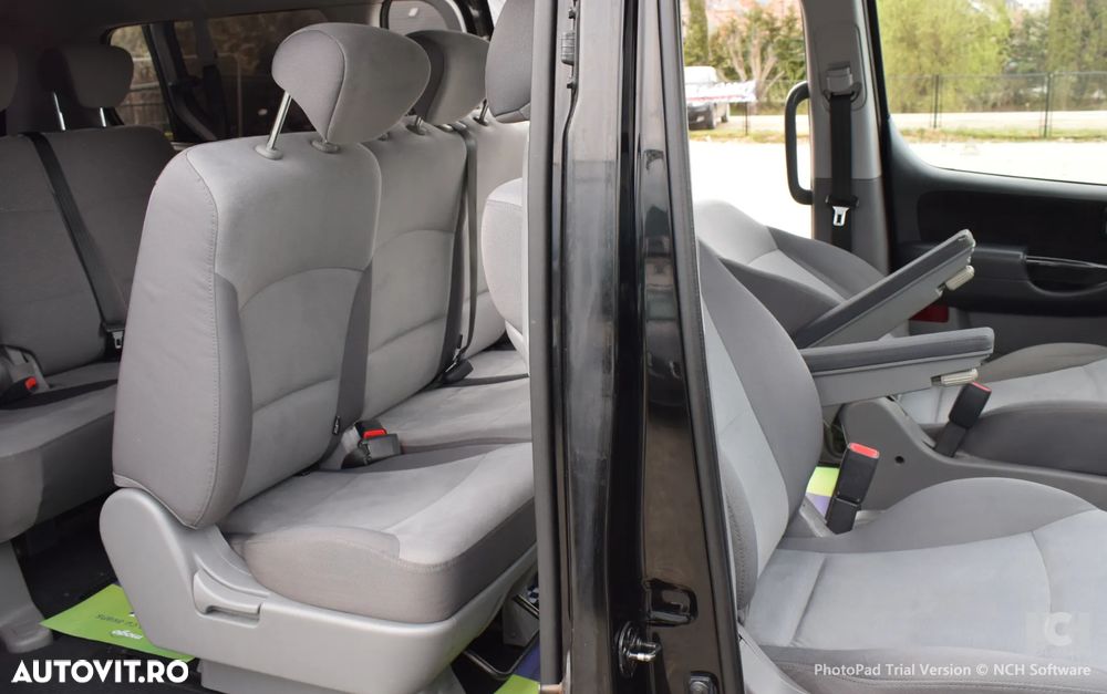 Hyundai H-1 2.5 CRDi Travel - 12