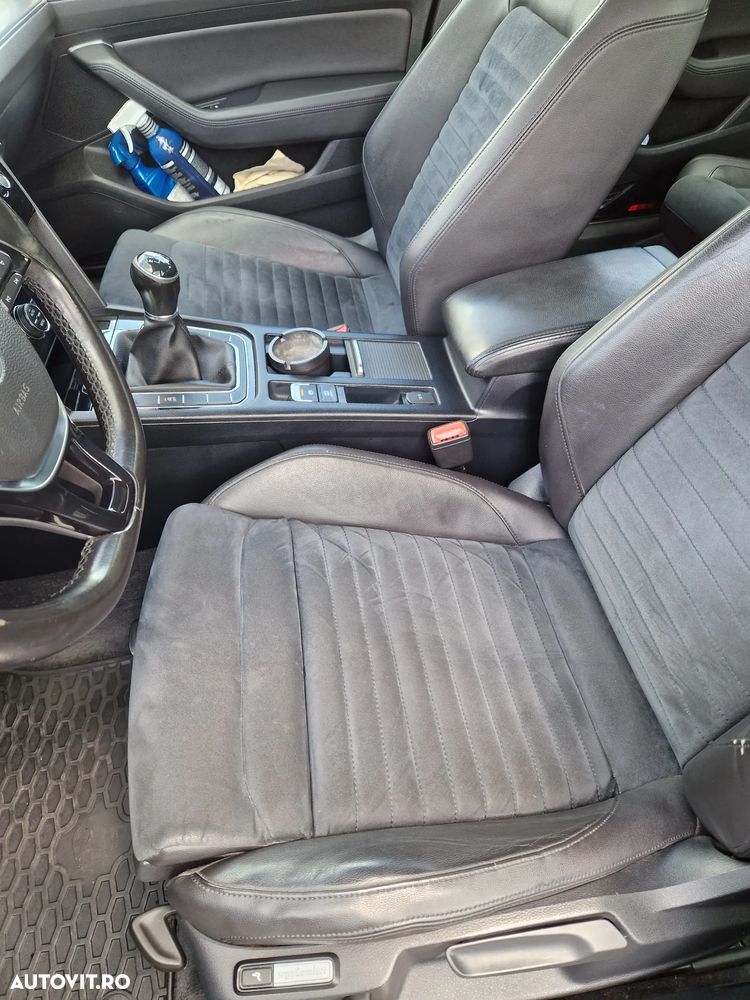 Volkswagen Passat 2.0 TDI (BlueMotion Technology) Comfortline - 13