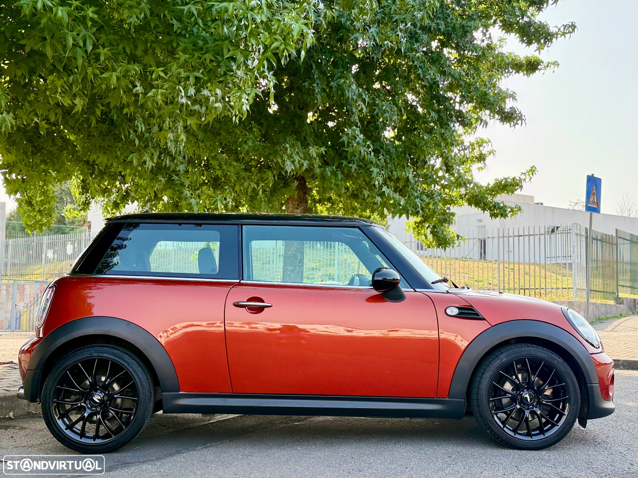 MINI 3 Portas Cooper D - 5