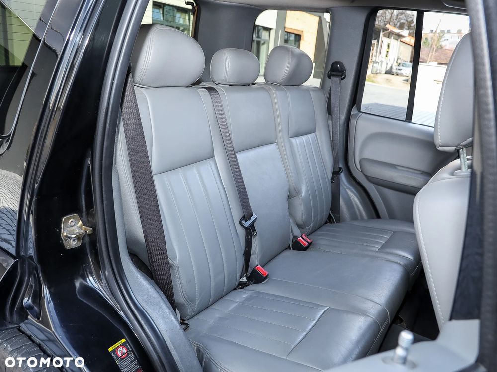 Jeep Cherokee 2.8 CRD Automatik Limited - 28