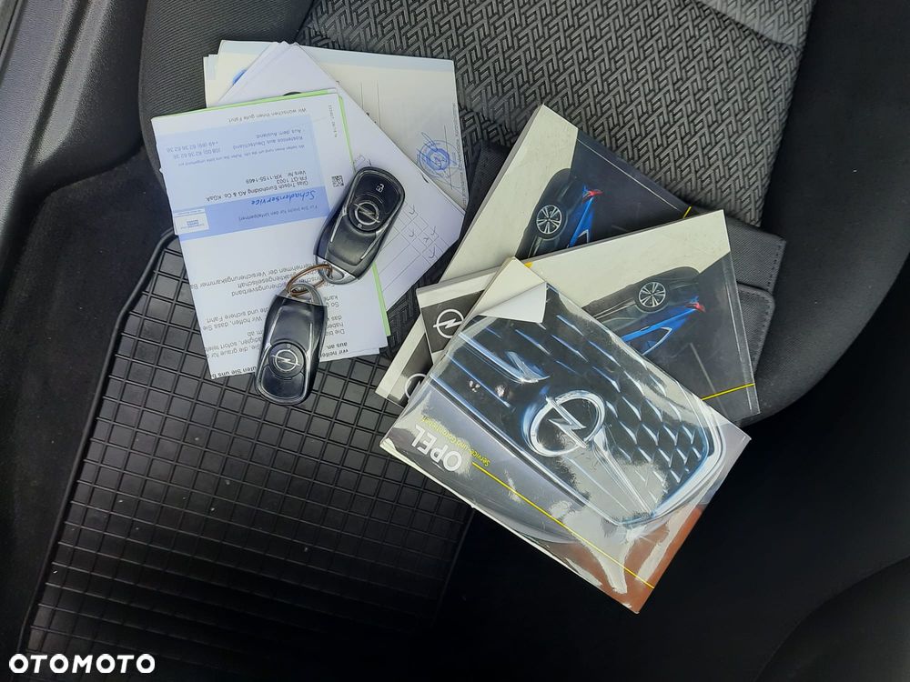 Opel Insignia - 8