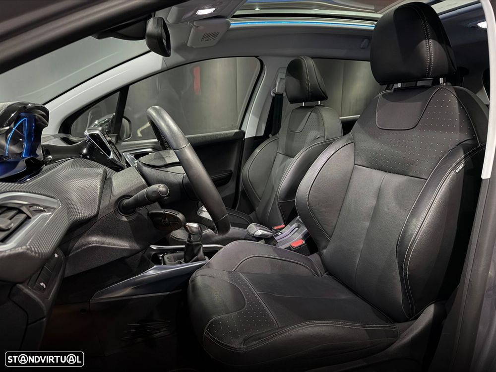 Peugeot 2008 1.6 VTi Allure - 16