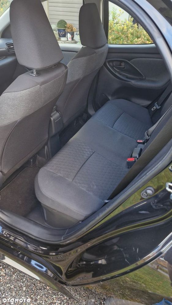 Toyota Yaris Hybrid 1.5 Active - 25