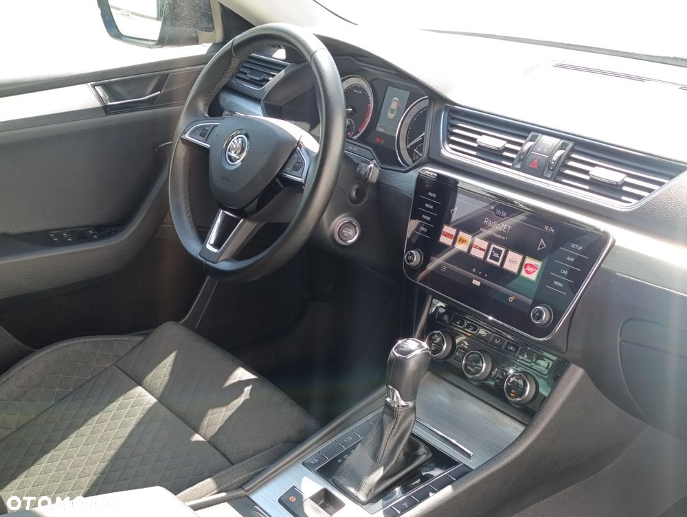 Skoda Superb 2.0 TSI Ambition DSG - 38