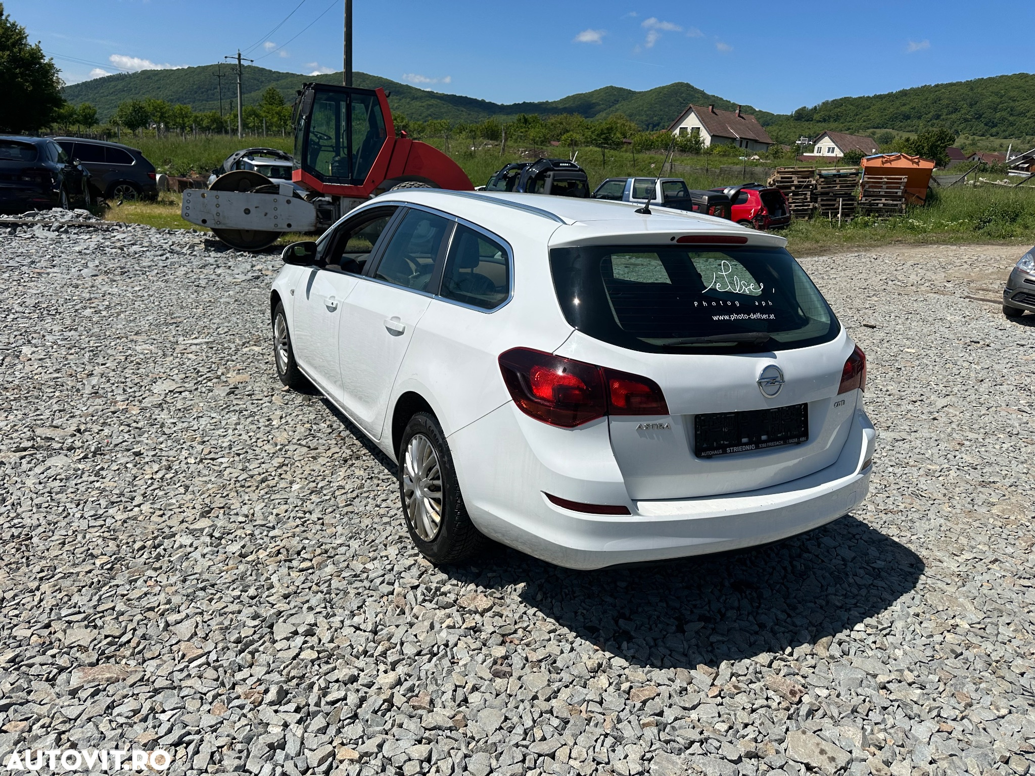 Opel Astra 1.7 CDTI DPF ecoFLEX Sports TourerStart/Stop Design Edition - 8