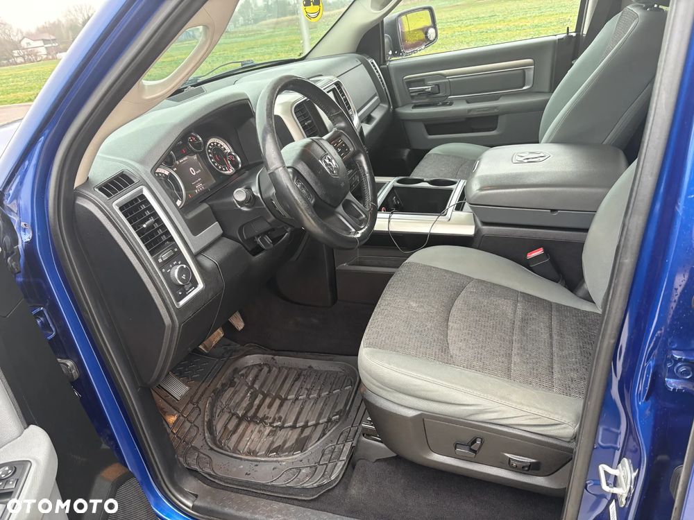 Dodge RAM 5.7 4x4 - 22