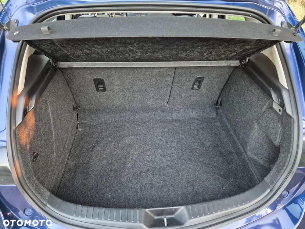 Mazda 3 2.0 MZR DISI Sports-Line - 8