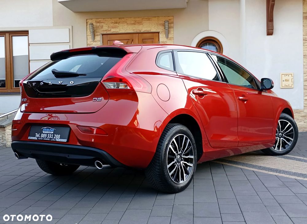 Volvo V40 D2 Momentum - 5