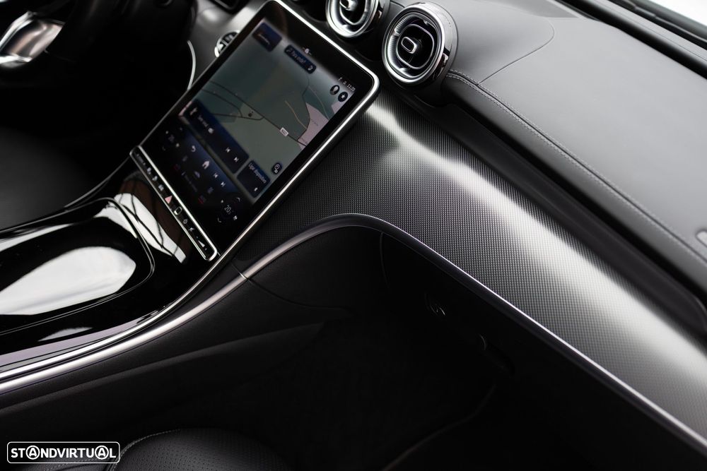 Mercedes-Benz C 300 e Avantgarde - 31