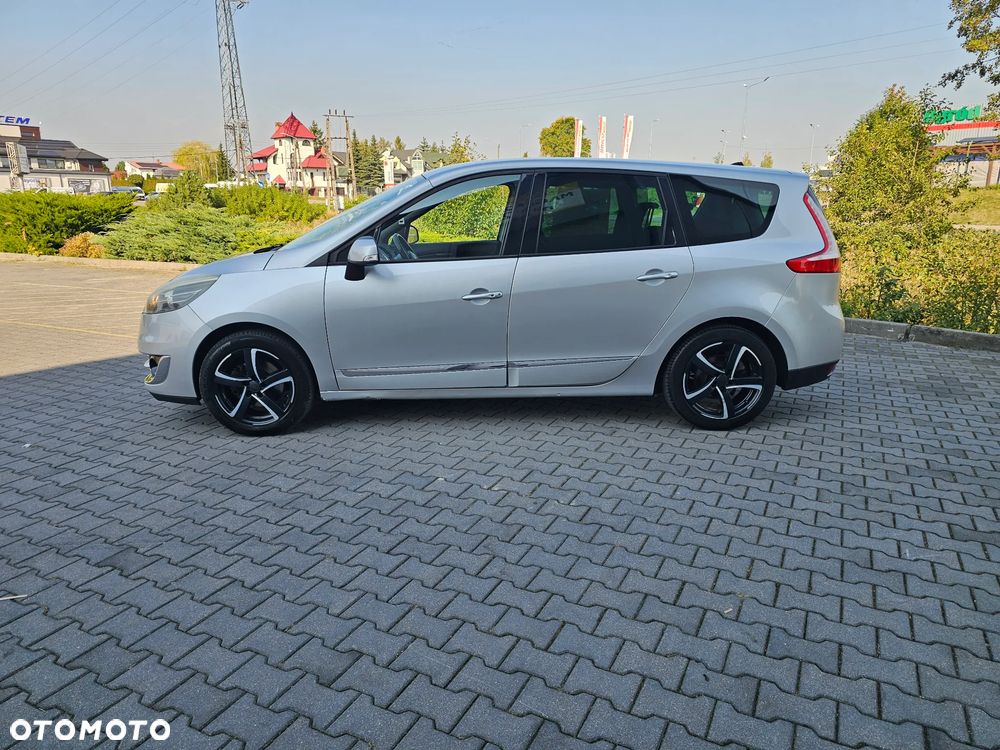 Renault Scenic - 5
