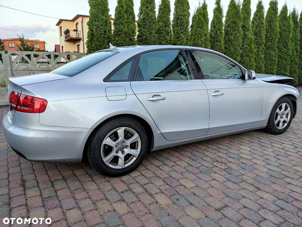 Audi A4 Limousine 2.0 TDI 112g DPF Ambiente - 19