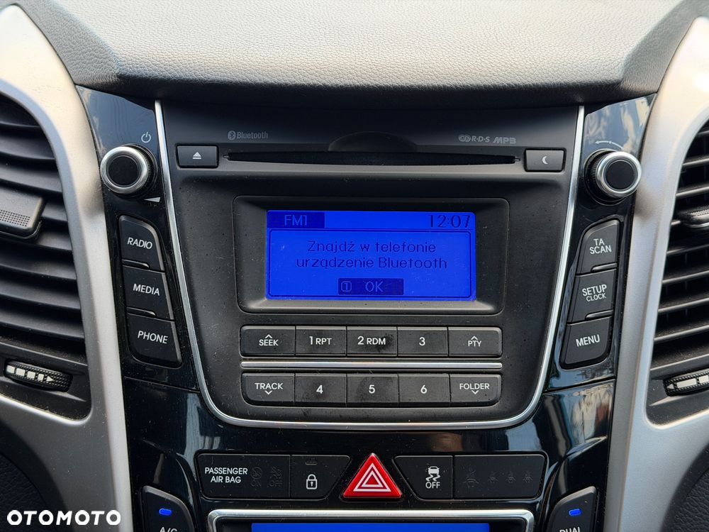 Hyundai i30 Kombi 1.6 GDi DCT Premium - 19