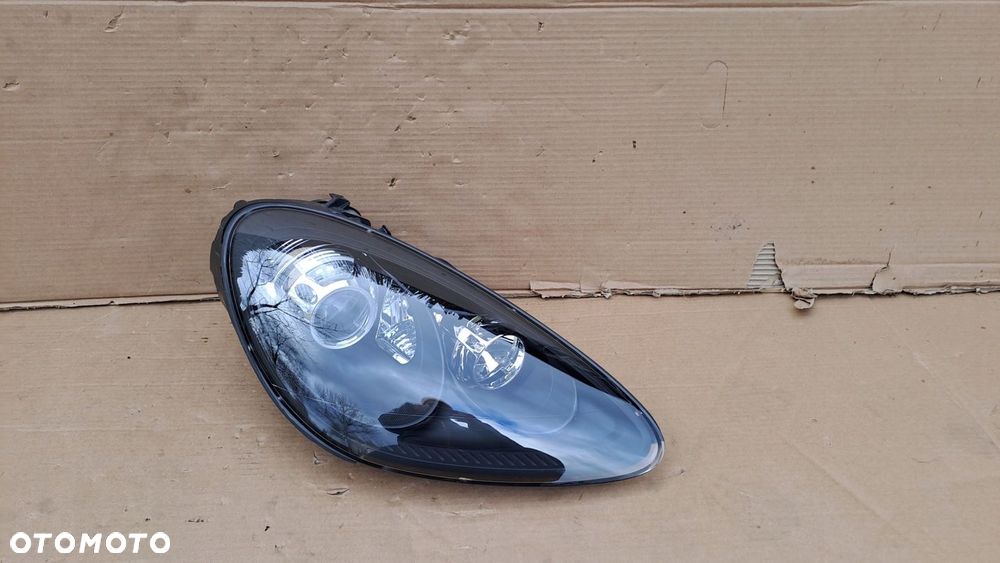 PORSCHE CAYENNE 7P5 7p5941030BN PRAWA LAMPA XENON NOWA - 1