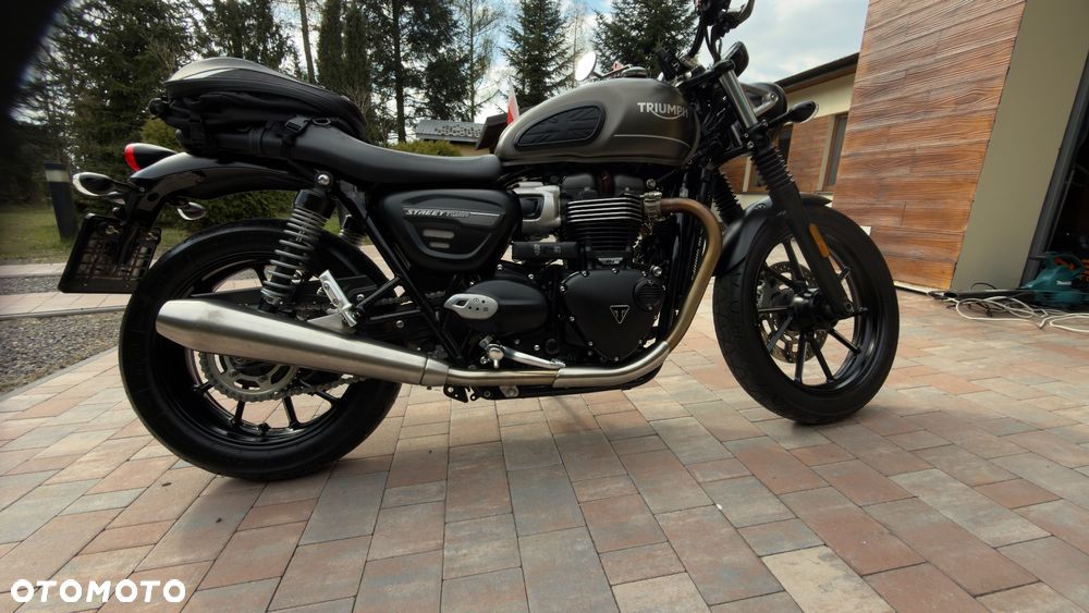 Triumph Street Twin - 9
