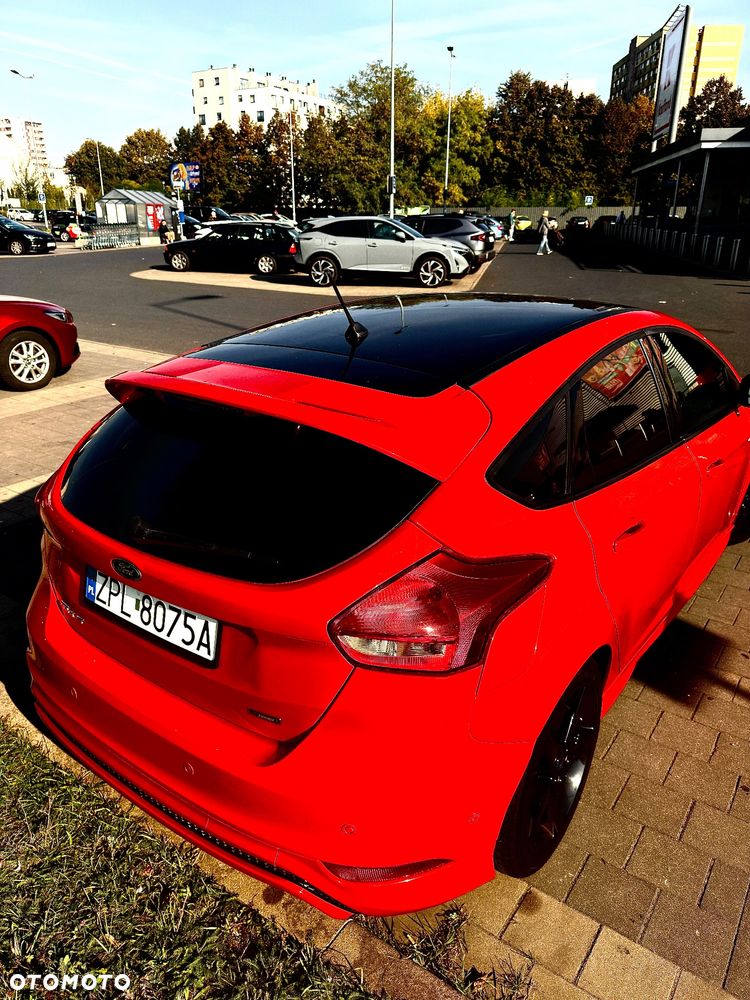 Ford Focus - 19