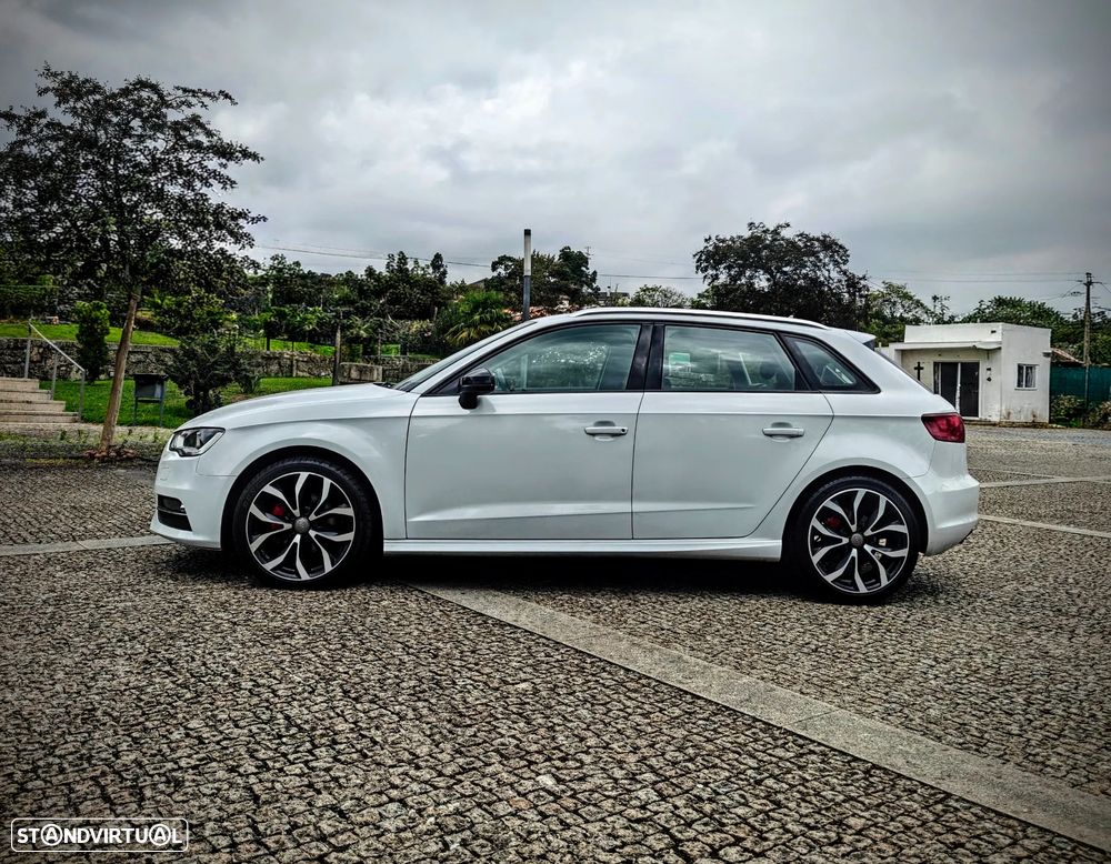 Audi A3 Sportback 1.6 TDI S-line - 4