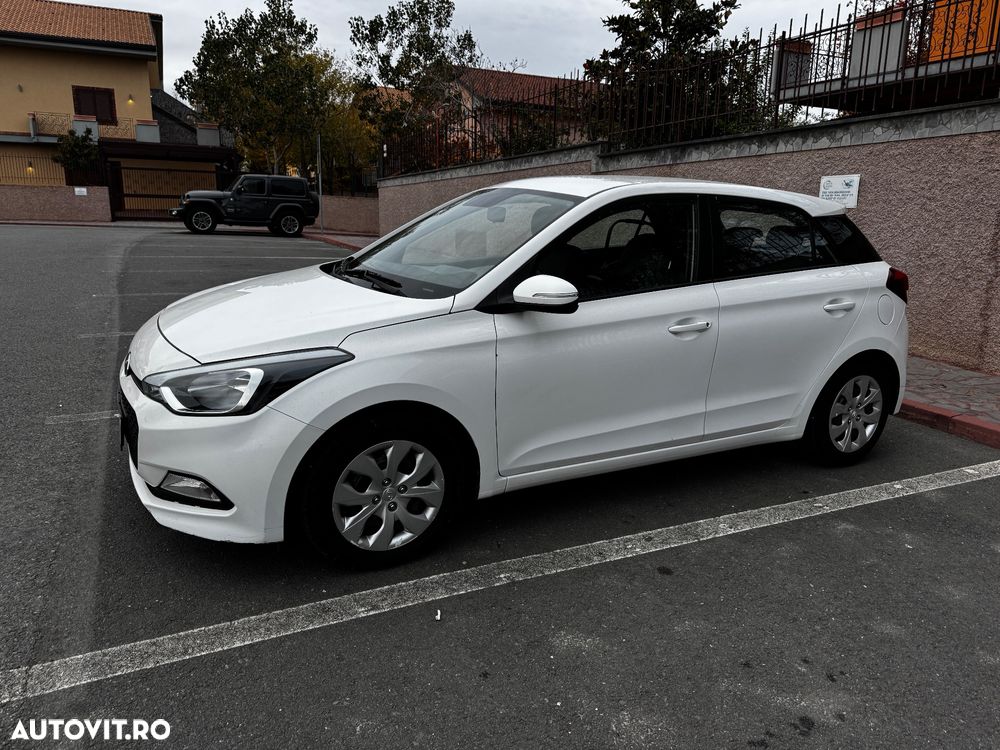 Hyundai i20 - 3