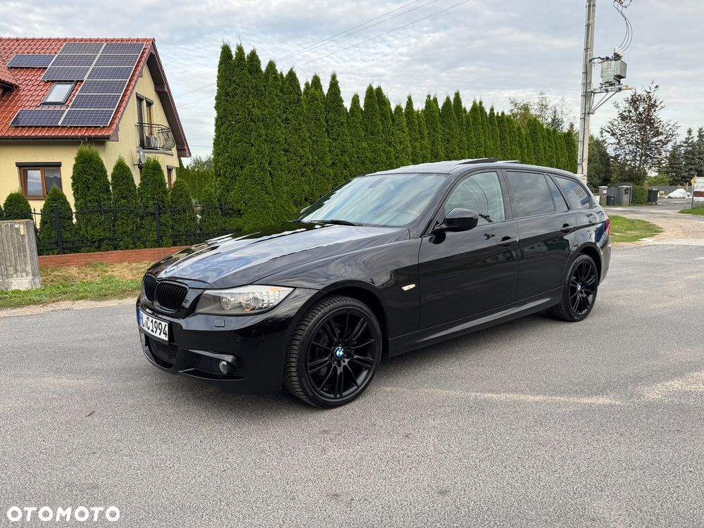 BMW Seria 3 320d xDrive DPF Edition Sport - 1