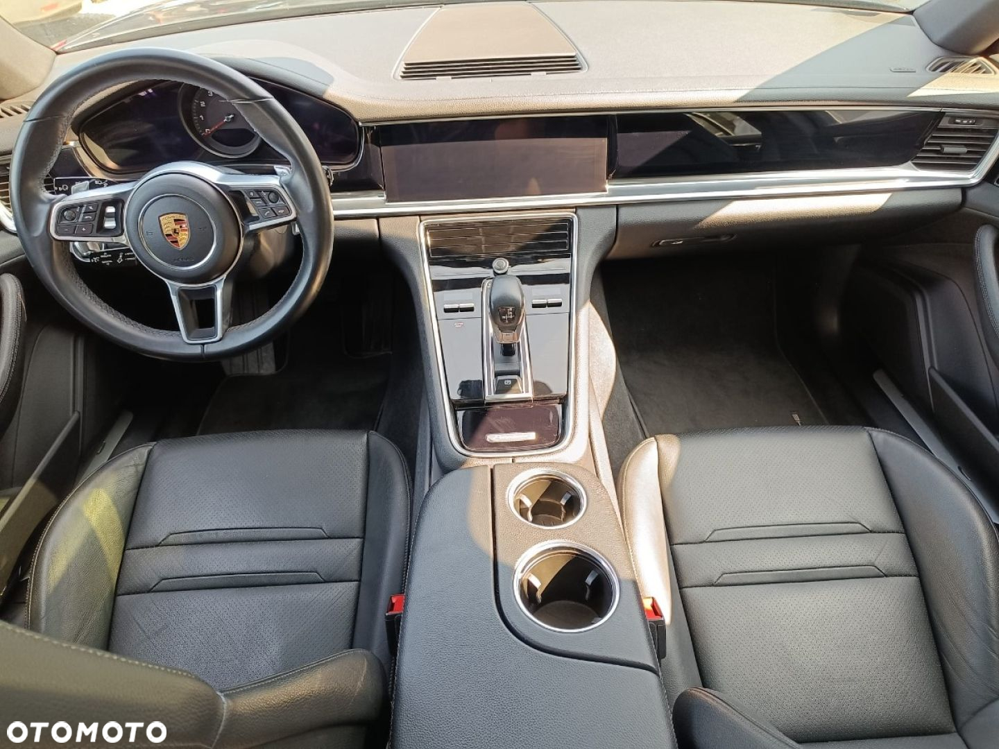 Porsche Panamera - 29