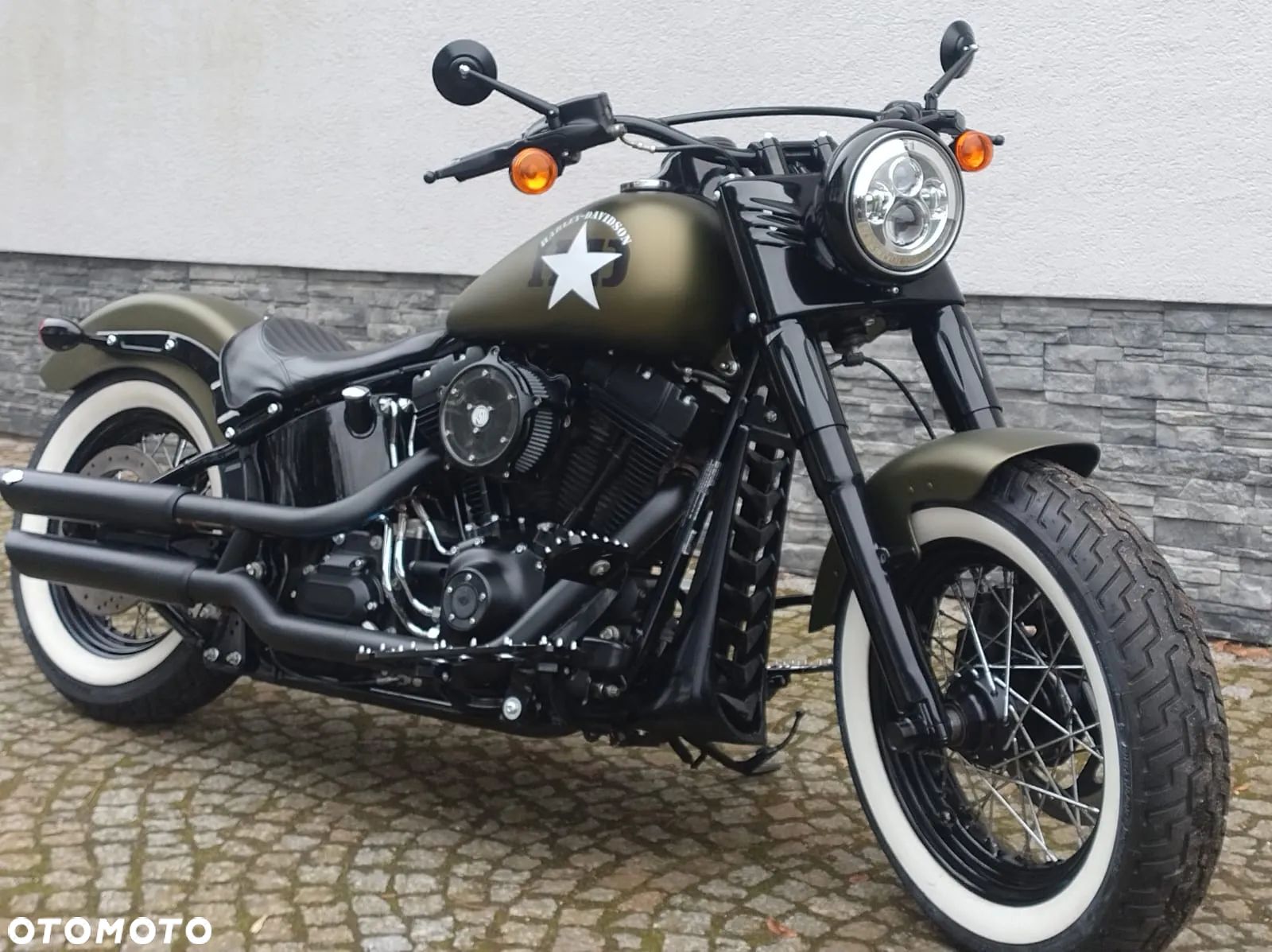 Harley-Davidson Softail Slim - 1