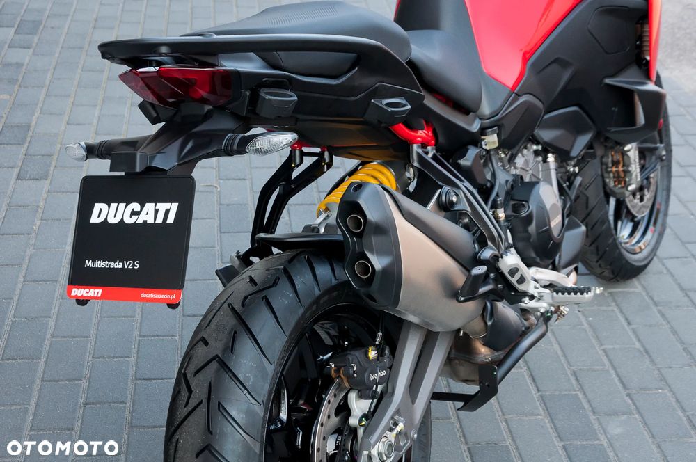 Ducati Multistrada - 10