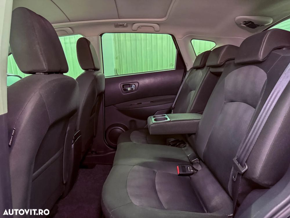 Nissan Qashqai 2.0 DCI 4 x 4 DPF tekna - 19