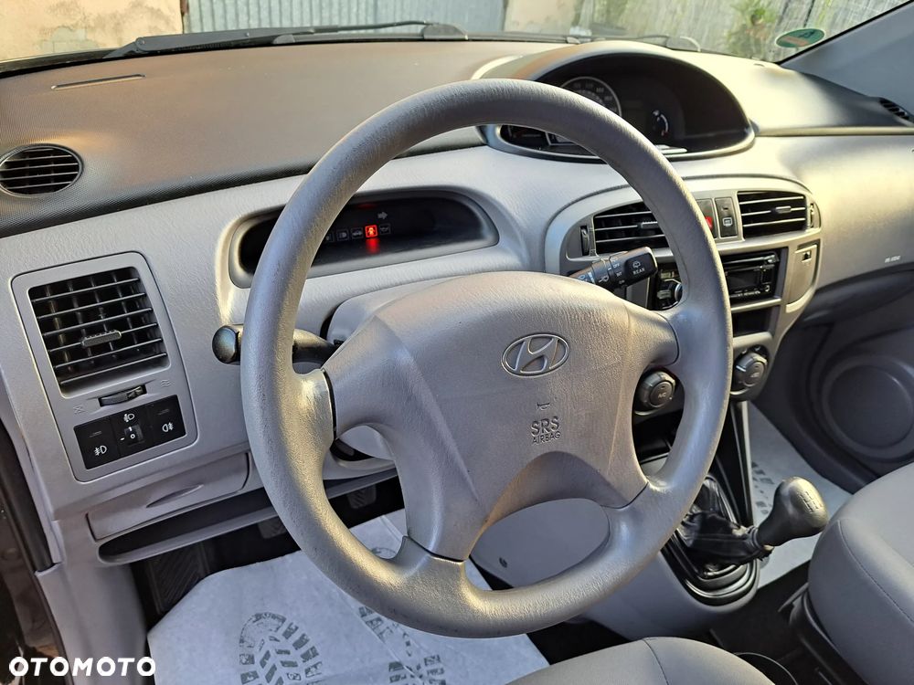Hyundai Matrix 1.6 GLS - 28