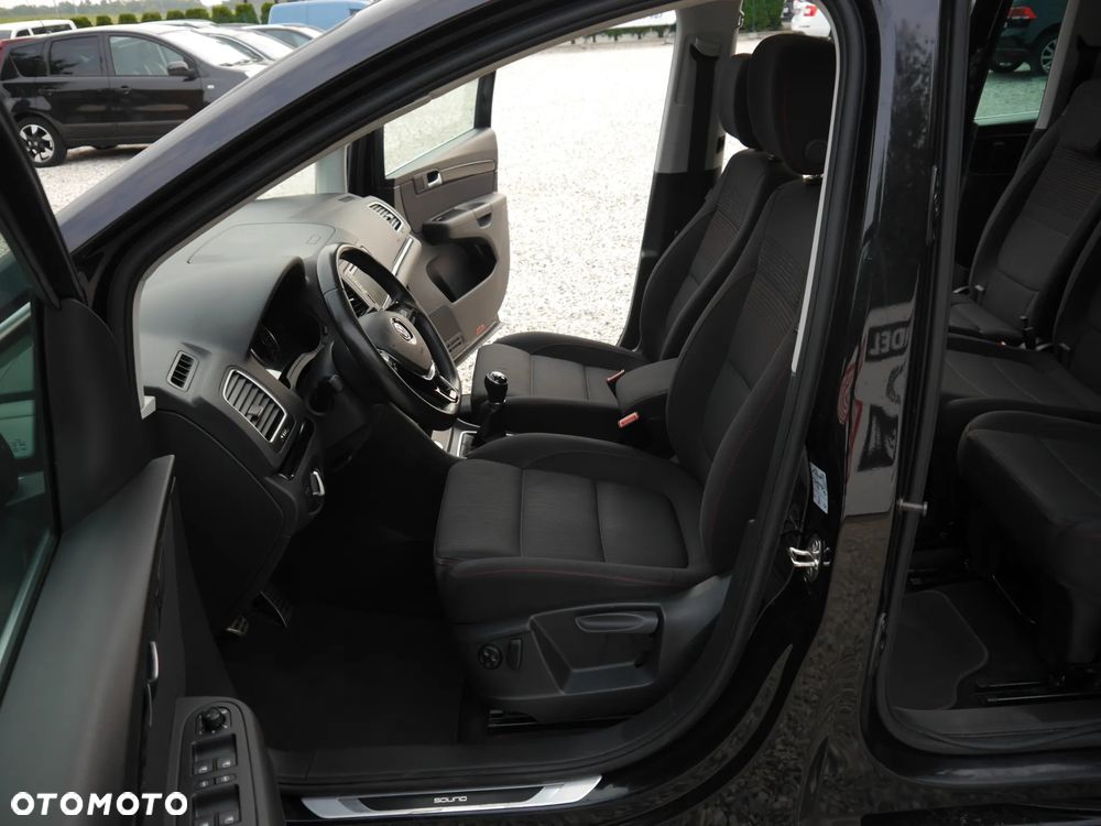 Volkswagen Sharan 2.0 TDI (BlueMotion Technology) Sound - 15