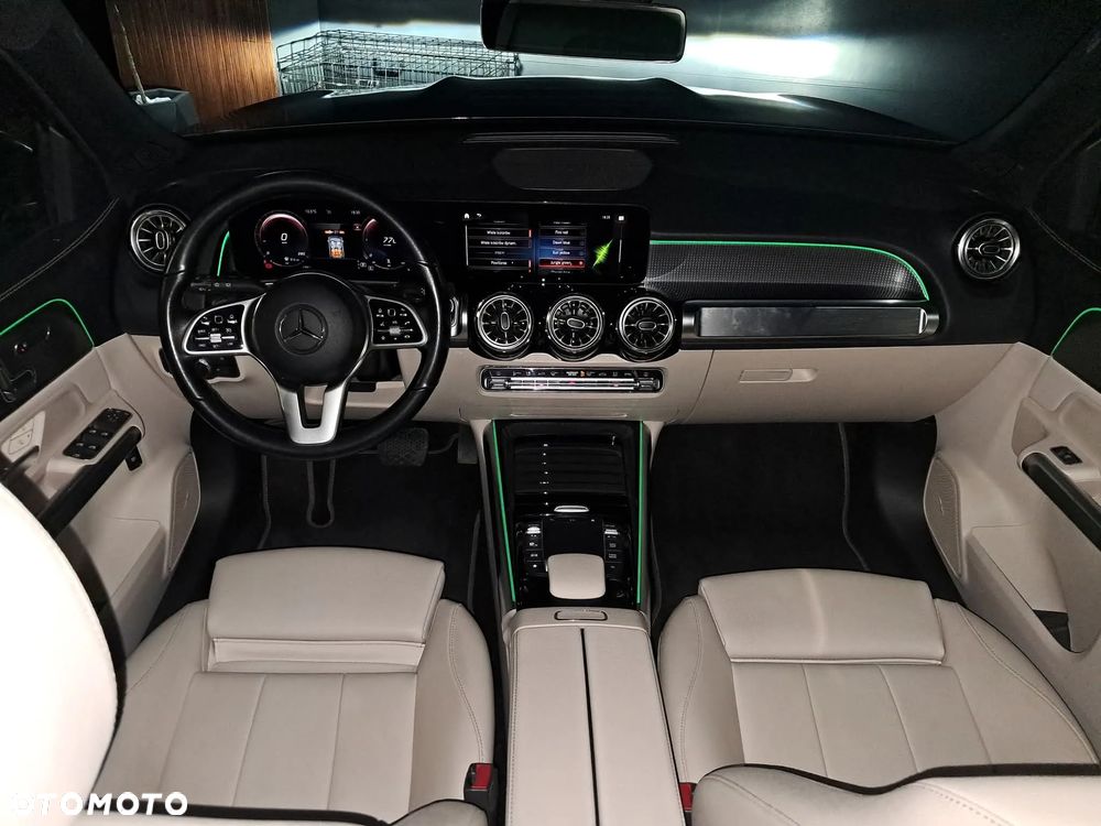 Mercedes-Benz GLB 200 d 8G-DCT Progressive Advanced - 32