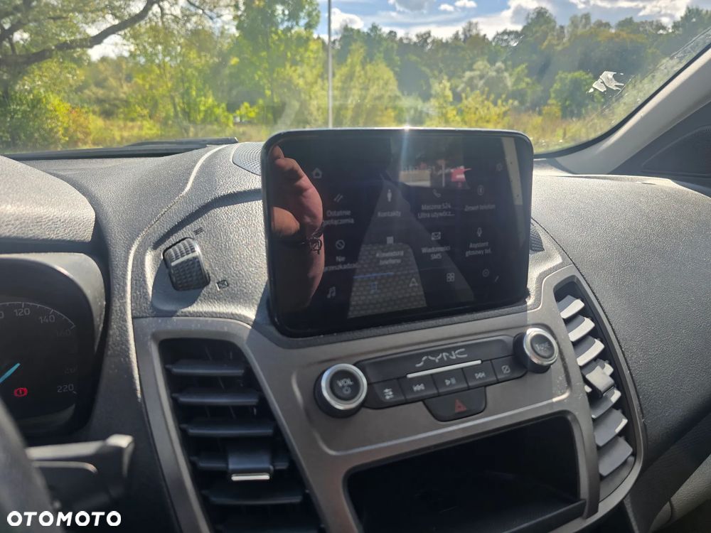 Ford Transit Connect - 12