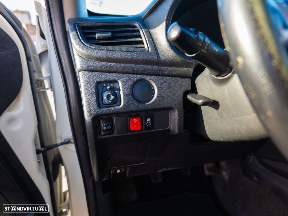 Mitsubishi L200 2.3 DI-D CD Invite 4WD - 15