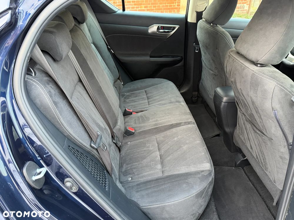 Lexus CT Limited Edition - 25