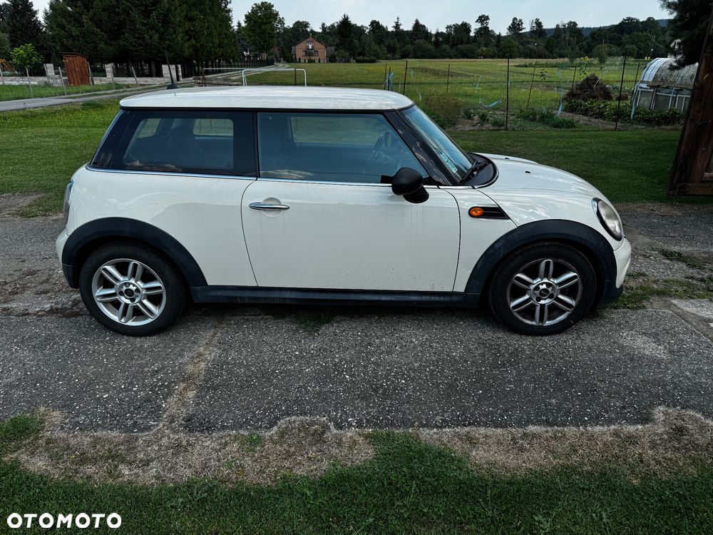 MINI Cooper D - 4