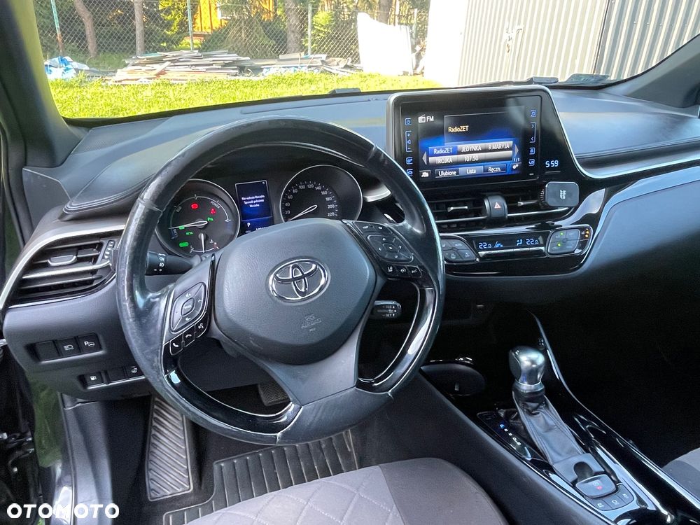 Toyota C-HR - 5