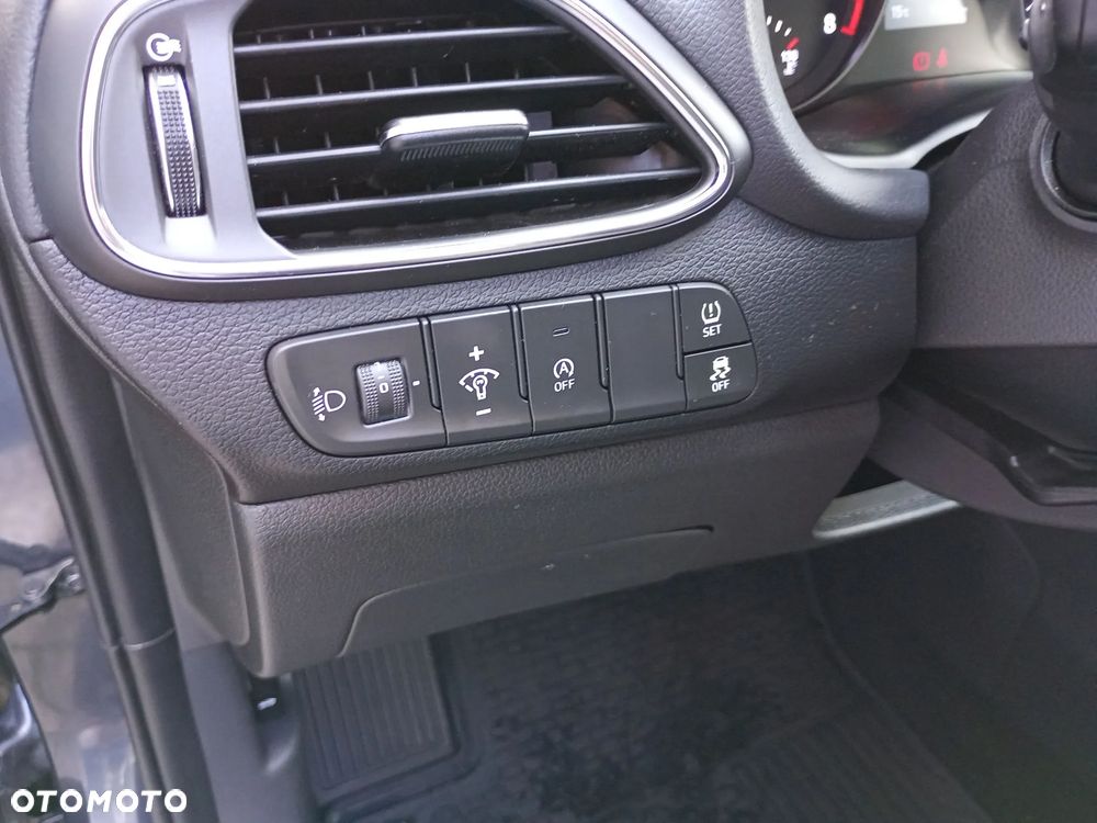 Hyundai i30 1.0 T-GDI Modern - 15