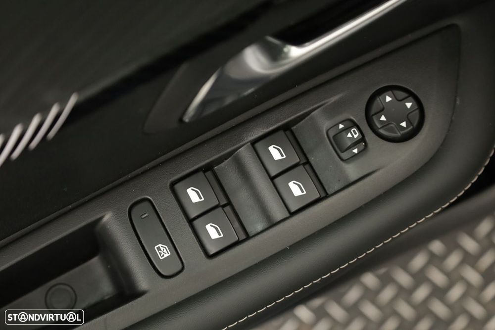 Peugeot e-208 50 kWh SE Style - 22