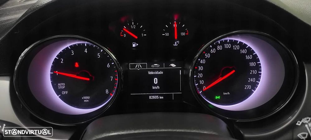 Opel Astra 1.2 Turbo - 31
