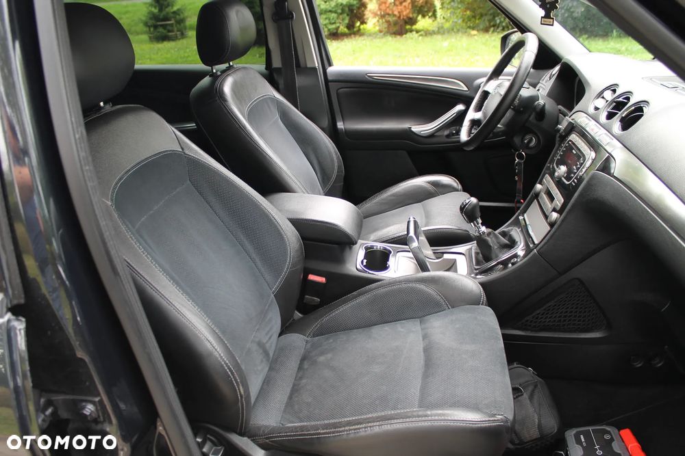 Ford S-Max 2.0 TDCi Ambiente - 11