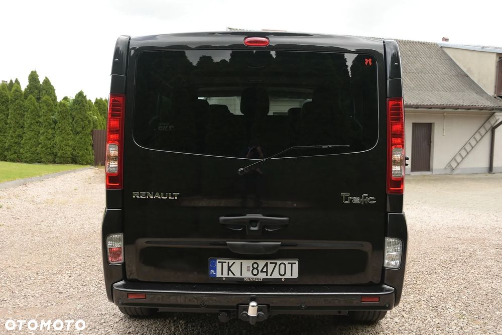 Renault Trafic FAP Passenger Black Edition - 6
