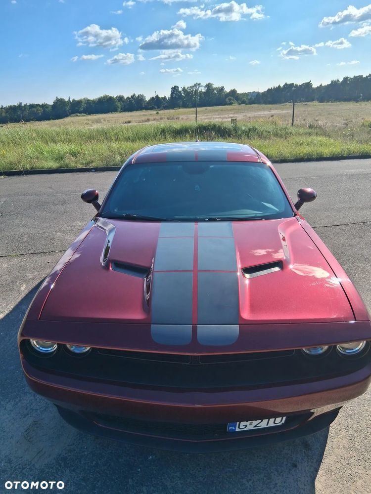 Dodge Challenger 5.7 R/T - 2