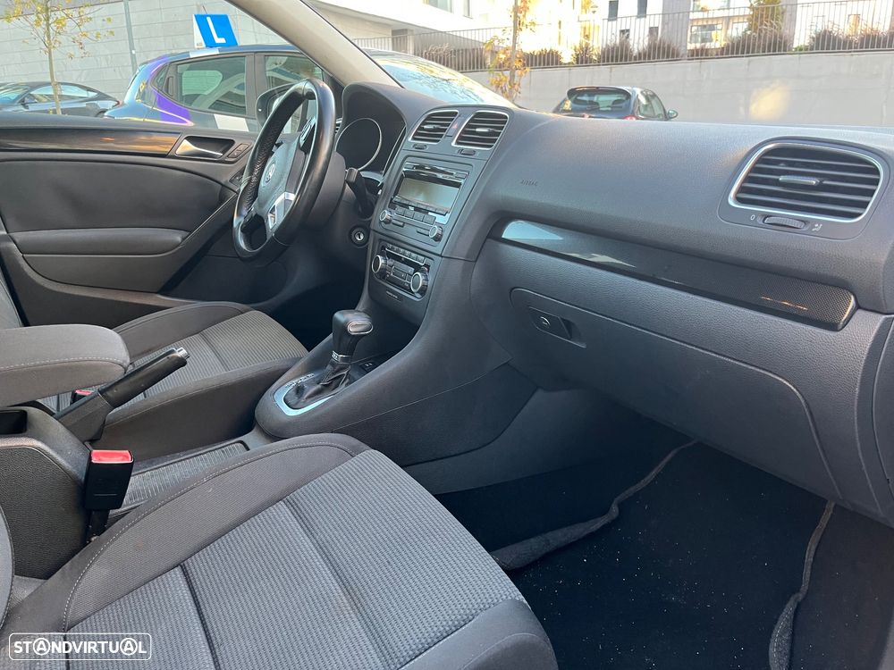 VW Golf 1.6 TDi Edition DSG - 9