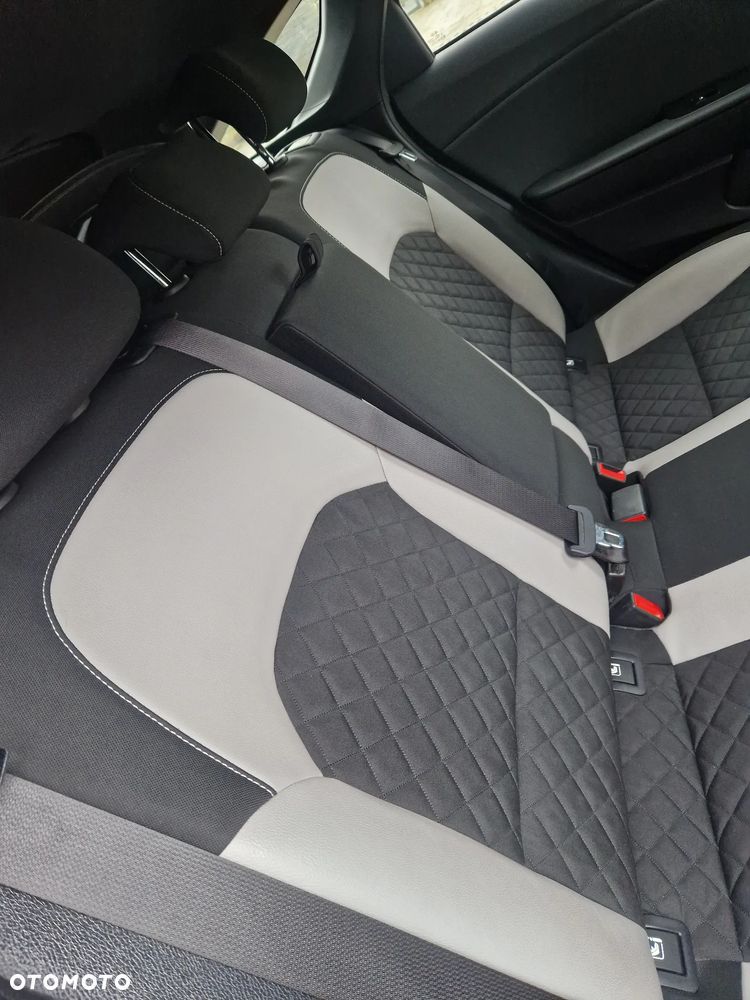 Kia ProCeed 1.6 CRDi DCT7 SCR GT LINE - 16