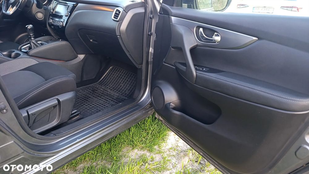 Nissan Qashqai - 16