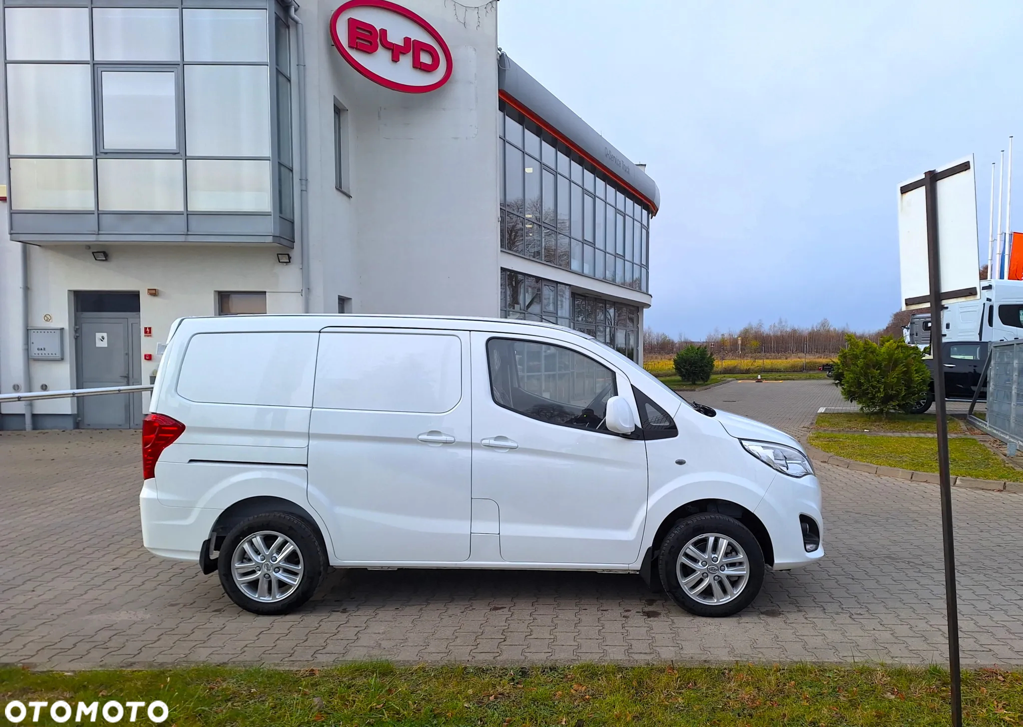 BYD ETP3 - 18