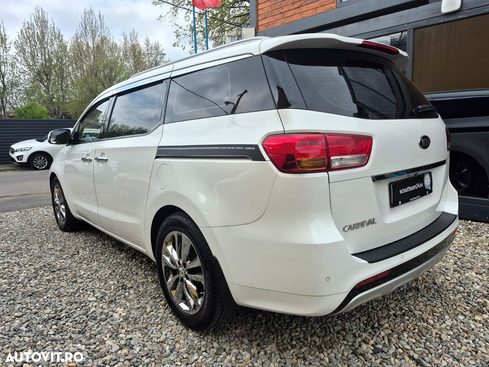 Kia Carnival - 5